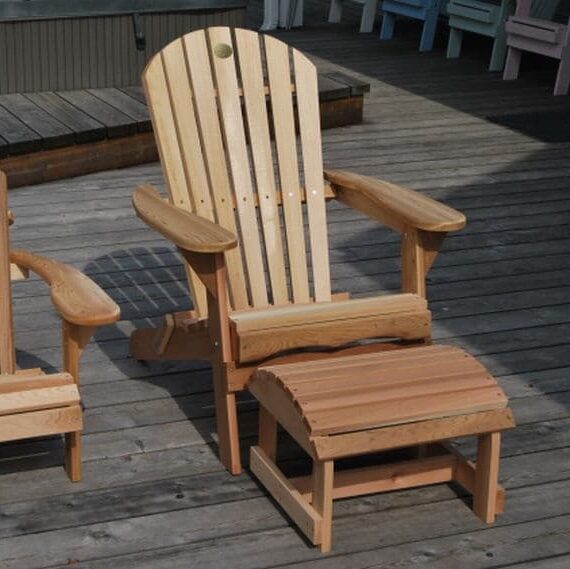 Adirondack-jalkarahi – Rentoutumista modernilla tyylillä!